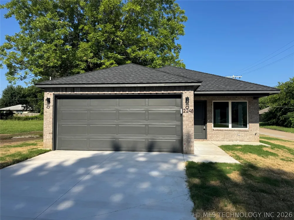 2248 Rockford Avenue Tulsa, OK 74106