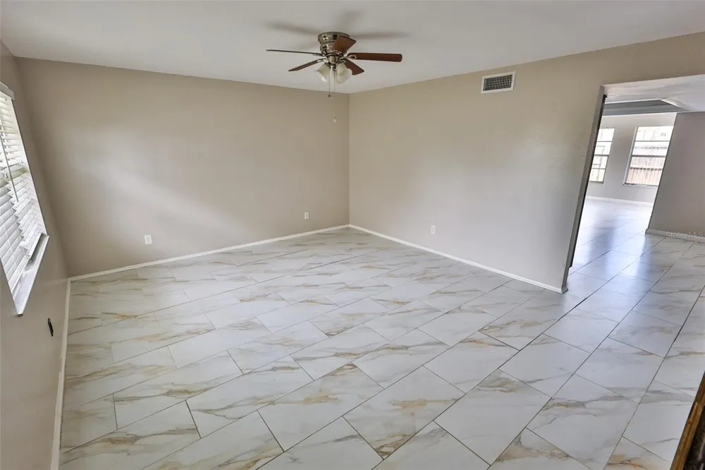 1423 MAPLE STREET SW Largo, FL 33770