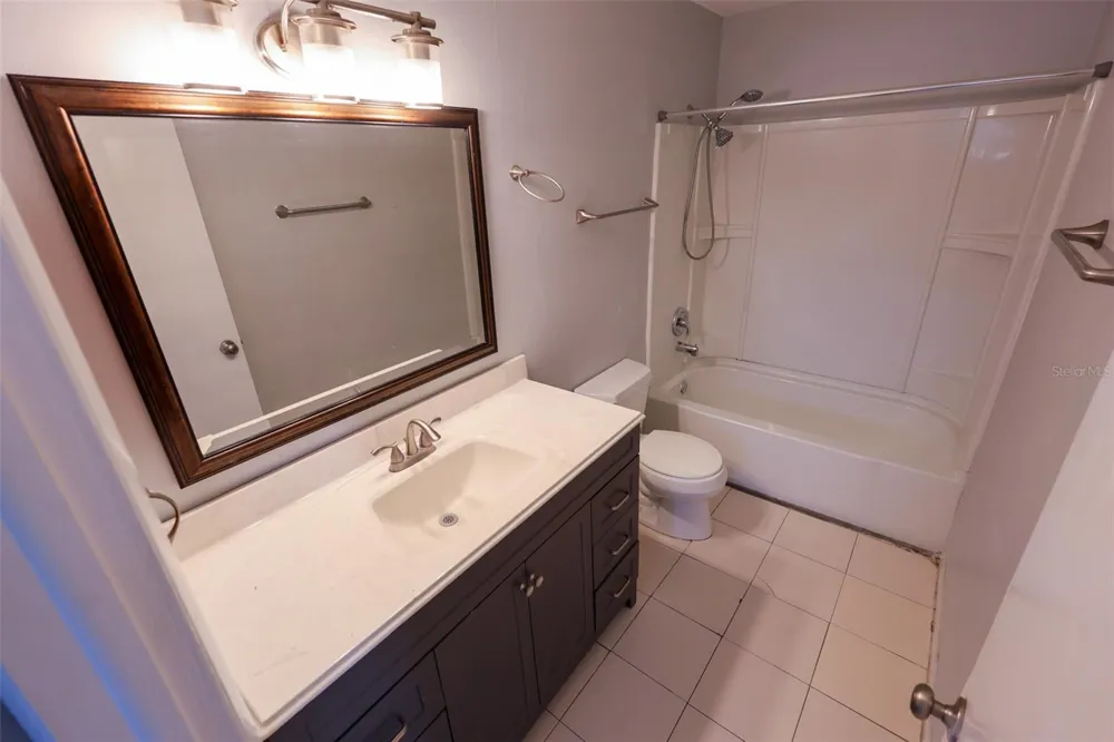 1423 MAPLE STREET SW Largo, FL 33770