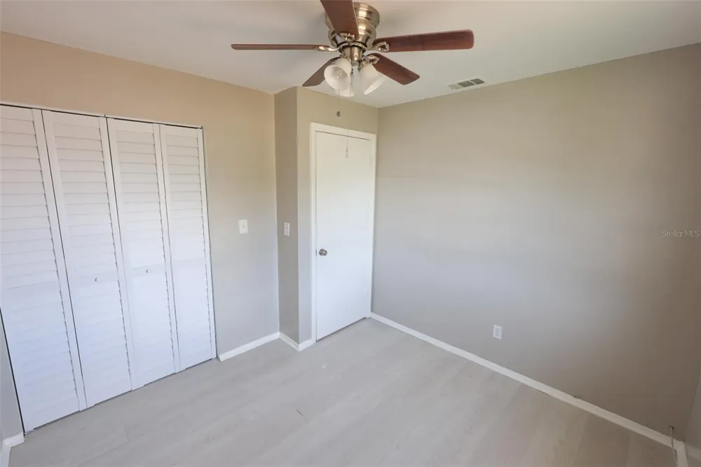1423 MAPLE STREET SW Largo, FL 33770