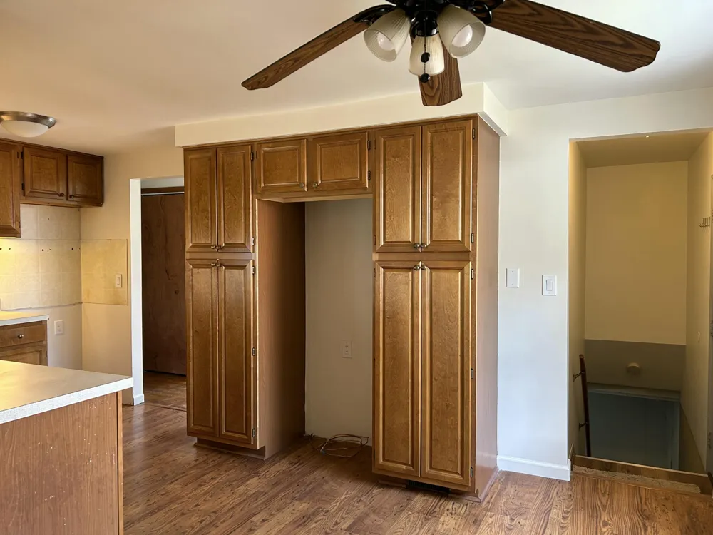 38040 Castle Drive Romulus, MI 48174