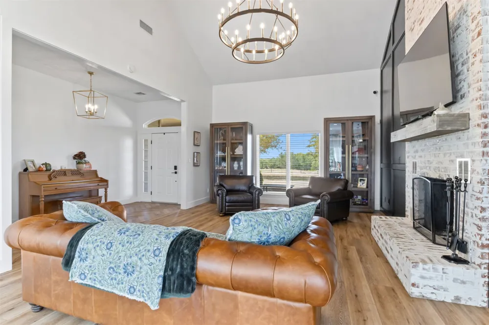 6618 E 171st Street S Bixby, OK 74008