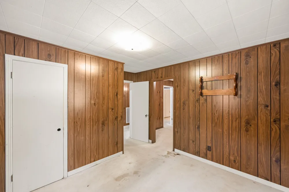 221 Dickson Ln Parsons, TN 38363