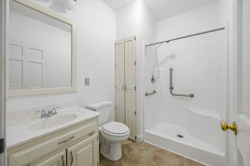 221 Dickson Ln Parsons, TN 38363