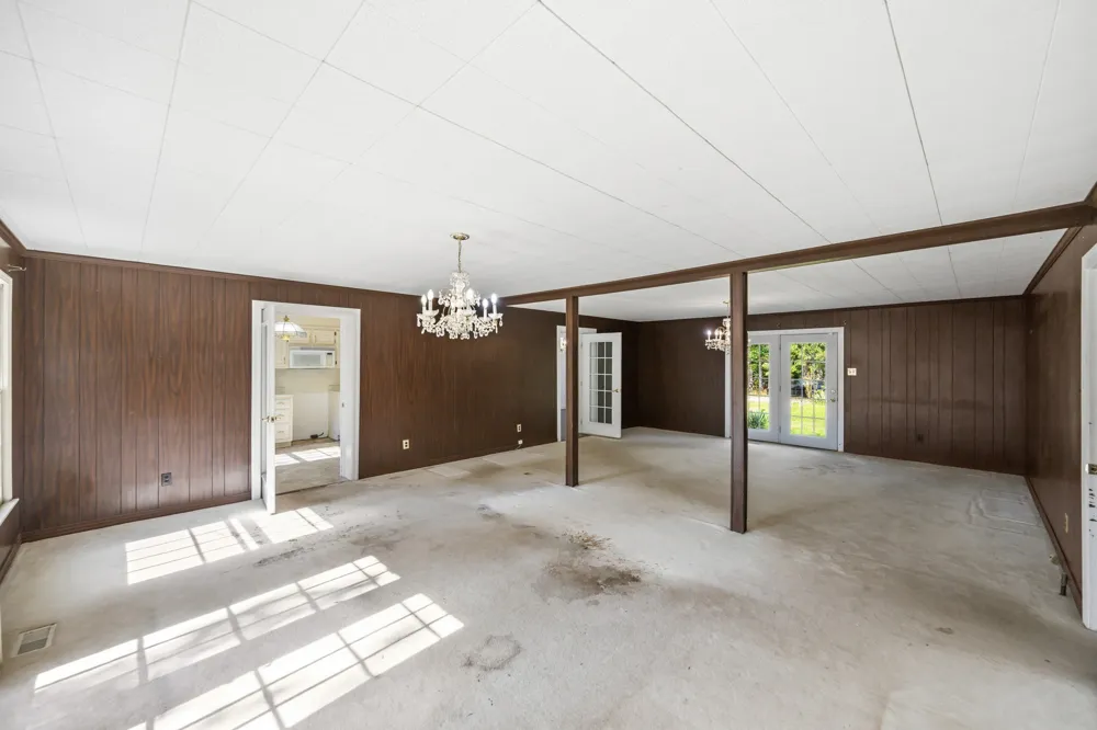 221 Dickson Ln Parsons, TN 38363