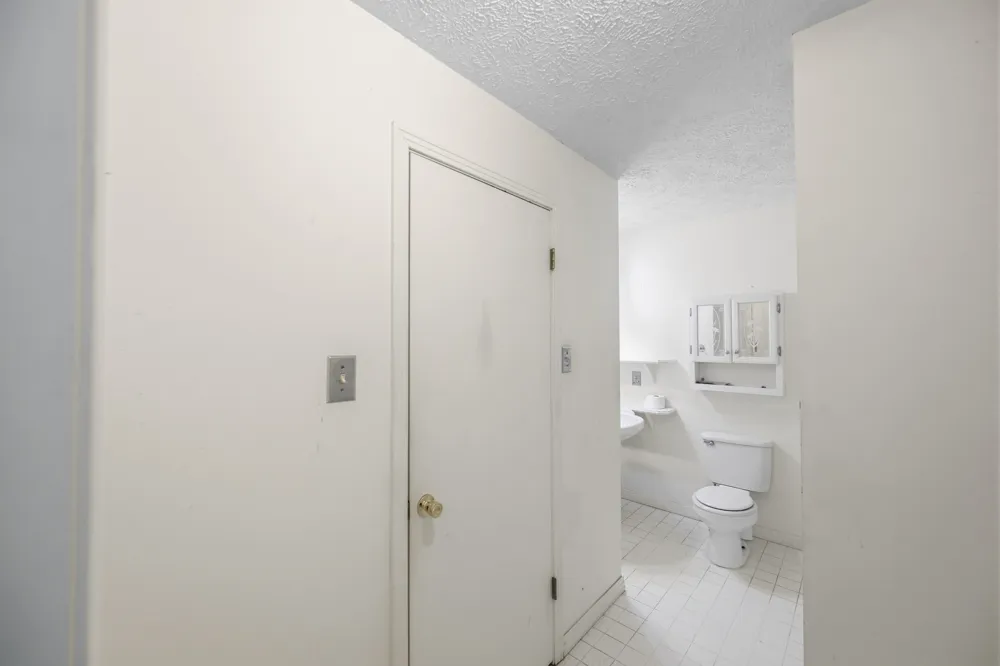 221 Dickson Ln Parsons, TN 38363