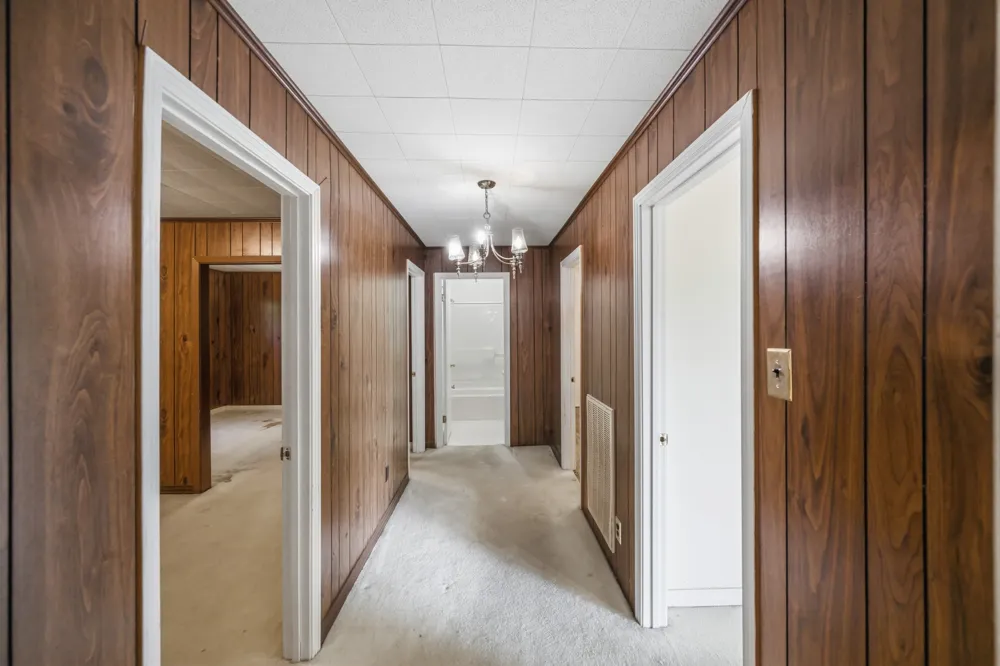 221 Dickson Ln Parsons, TN 38363
