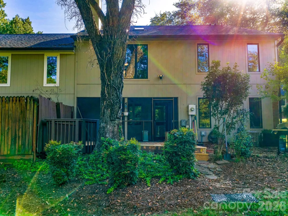 1004 Kenilworth Court NW Concord, NC 28027