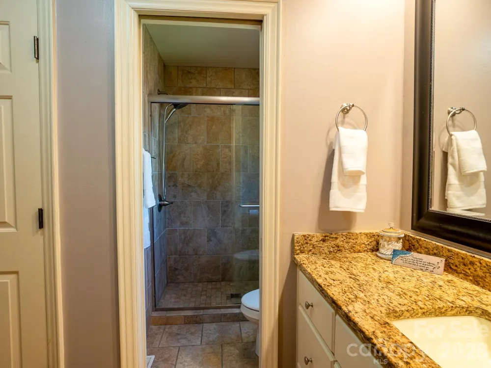 1004 Kenilworth Court NW Concord, NC 28027