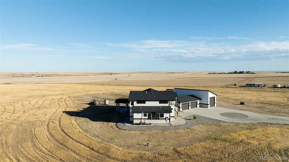 12450 Watkins Road Hudson, CO 80642