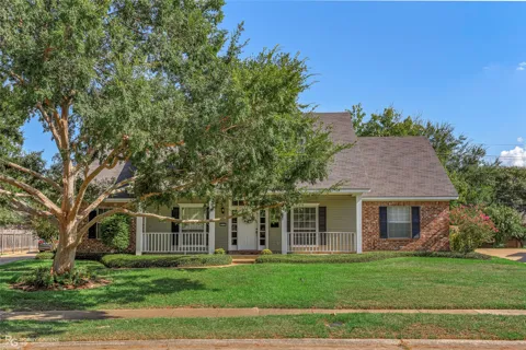 253 Clearwood