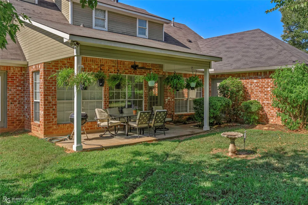 253 Clearwood Shreveport, LA 71105