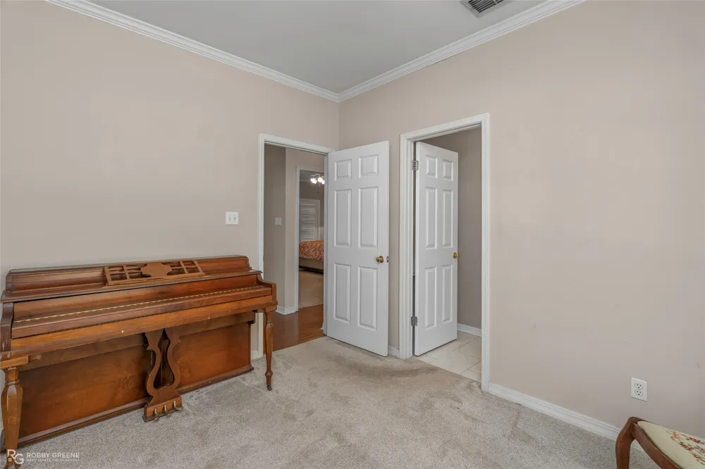 253 Clearwood Shreveport, LA 71105