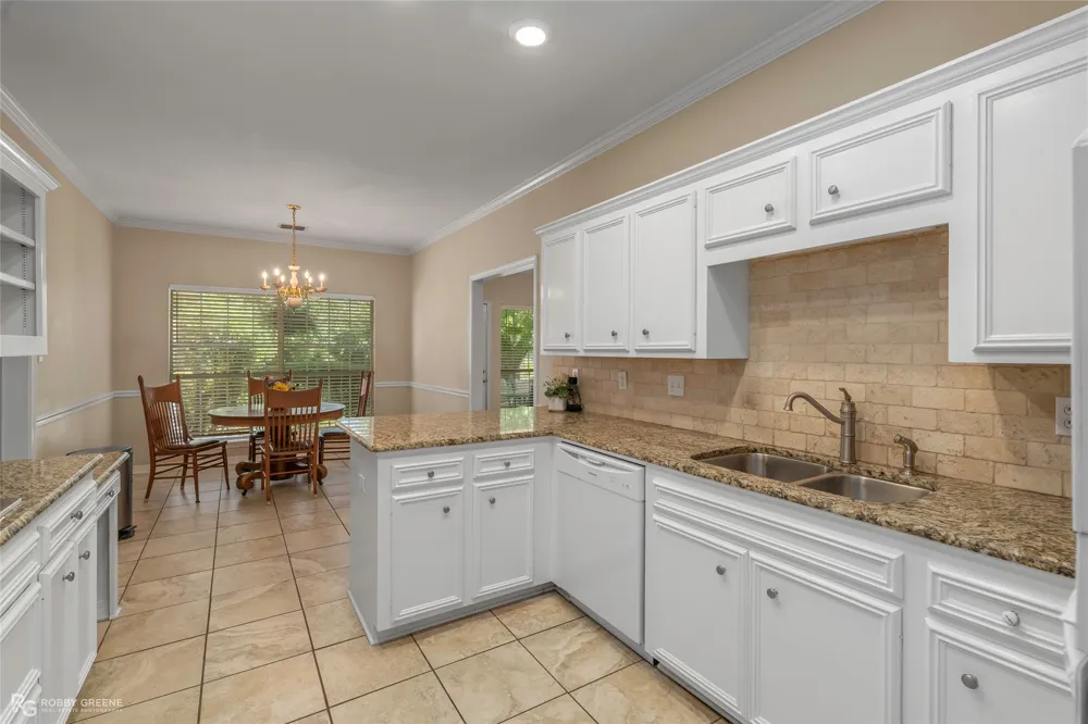 253 Clearwood Shreveport, LA 71105