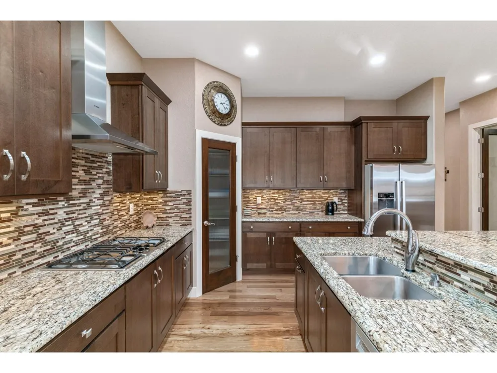 6923 Winterpeak Court Timnath, CO 80547