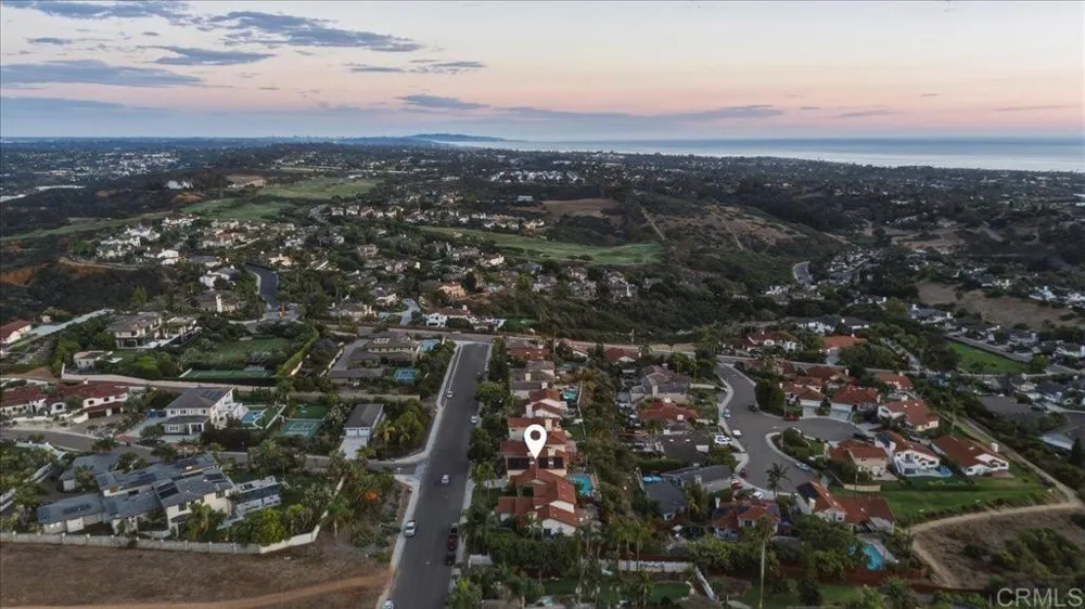 1588 Bella Vista Dr. Encinitas, CA 92024