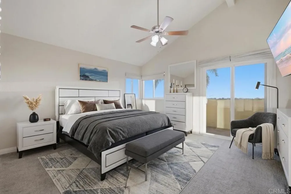 1588 Bella Vista Dr. Encinitas, CA 92024