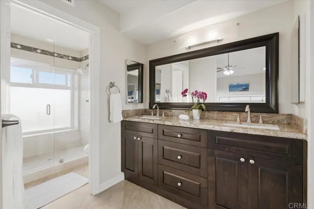 1588 Bella Vista Dr. Encinitas, CA 92024