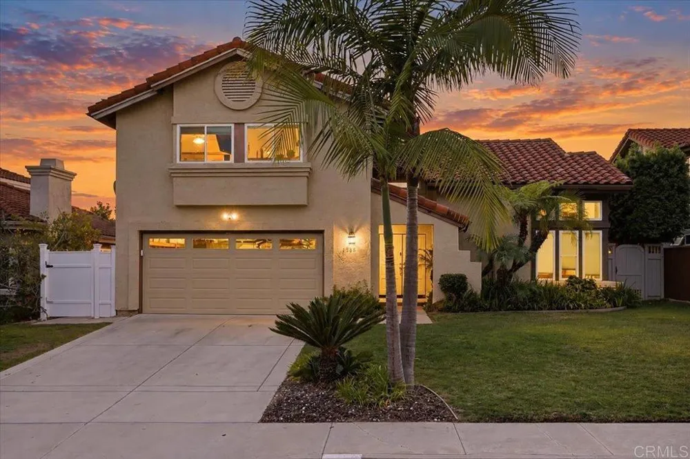 1588 Bella Vista Dr. Encinitas, CA 92024