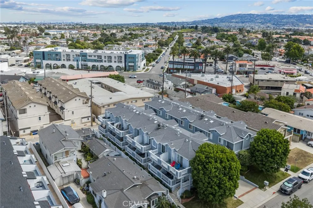 1528 Marcelina Avenue #B Torrance, CA 90501