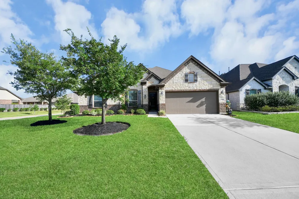 15330 Lancaster Falls Drive Cypress, TX 77429
