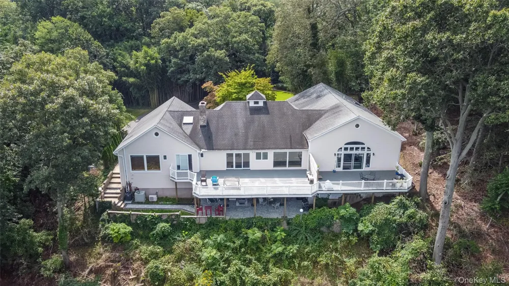 2 Centershore Road S Centerport, NY 11721