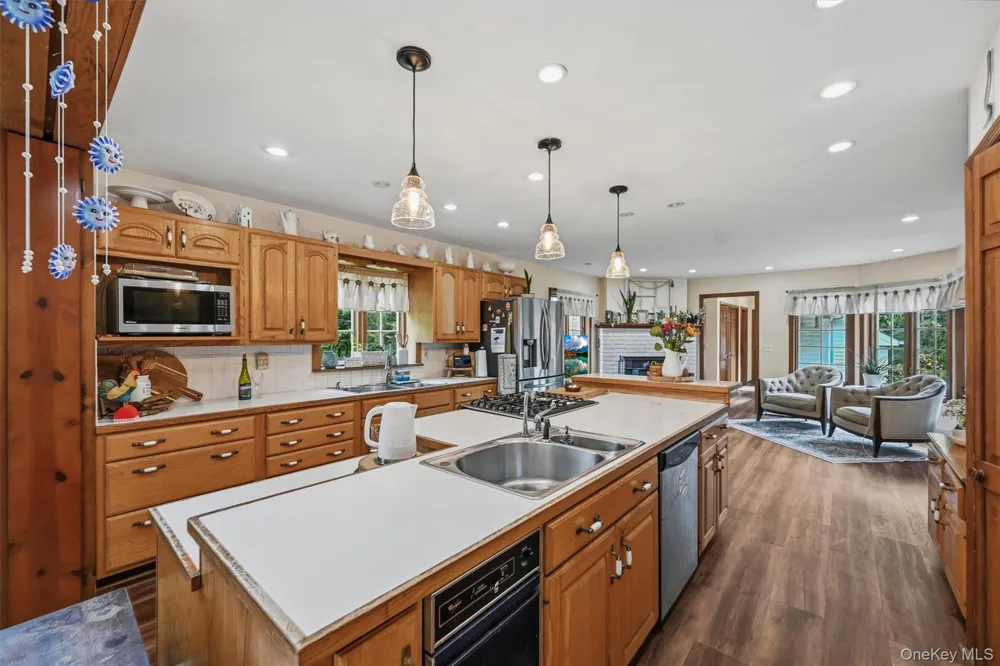 87 Summit Street Monroe, NY 10950