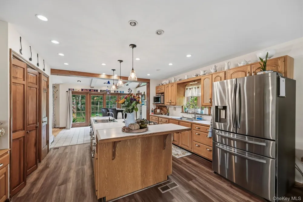 87 Summit Street Monroe, NY 10950