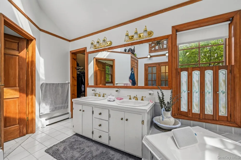 87 Summit Street Monroe, NY 10950