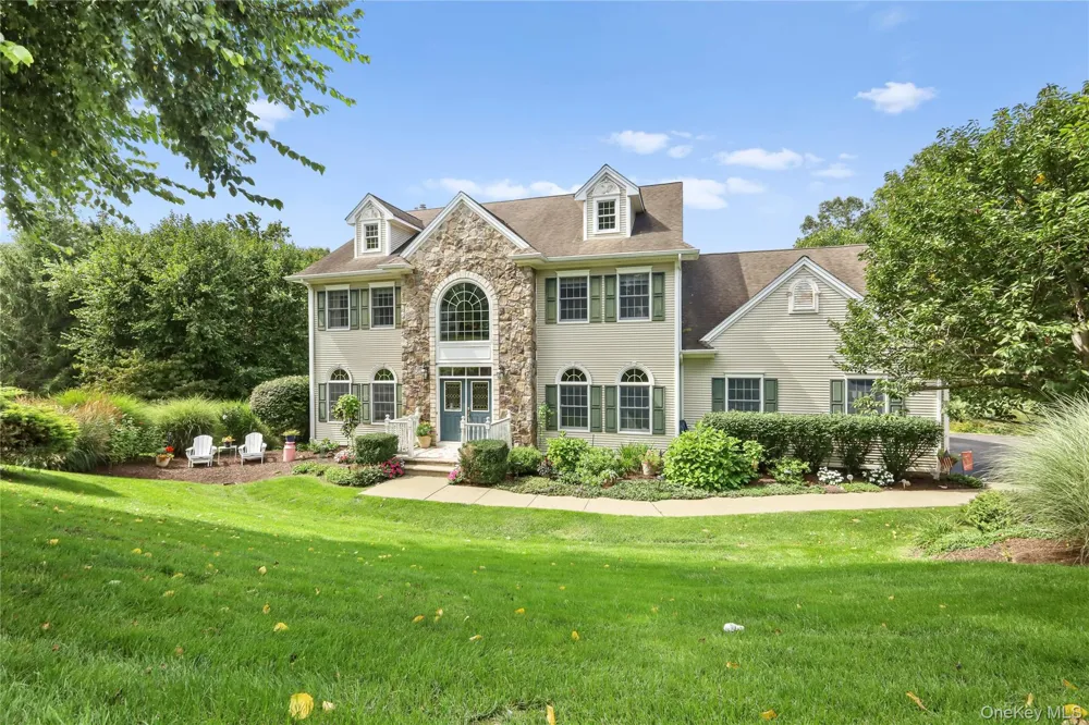 20 Parkview Circle Carmel, NY 10512