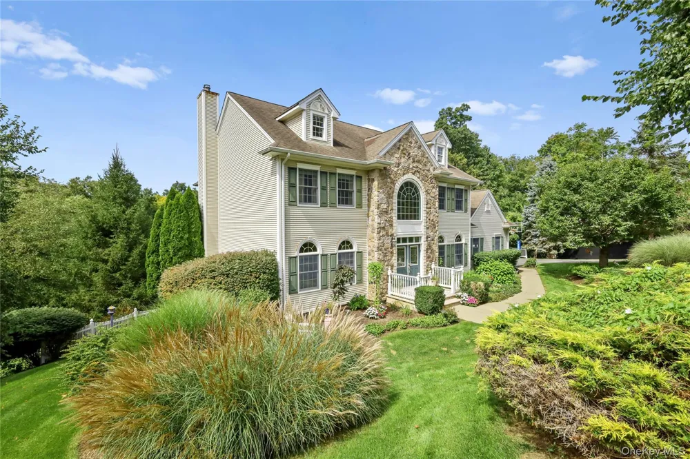 20 Parkview Circle Carmel, NY 10512