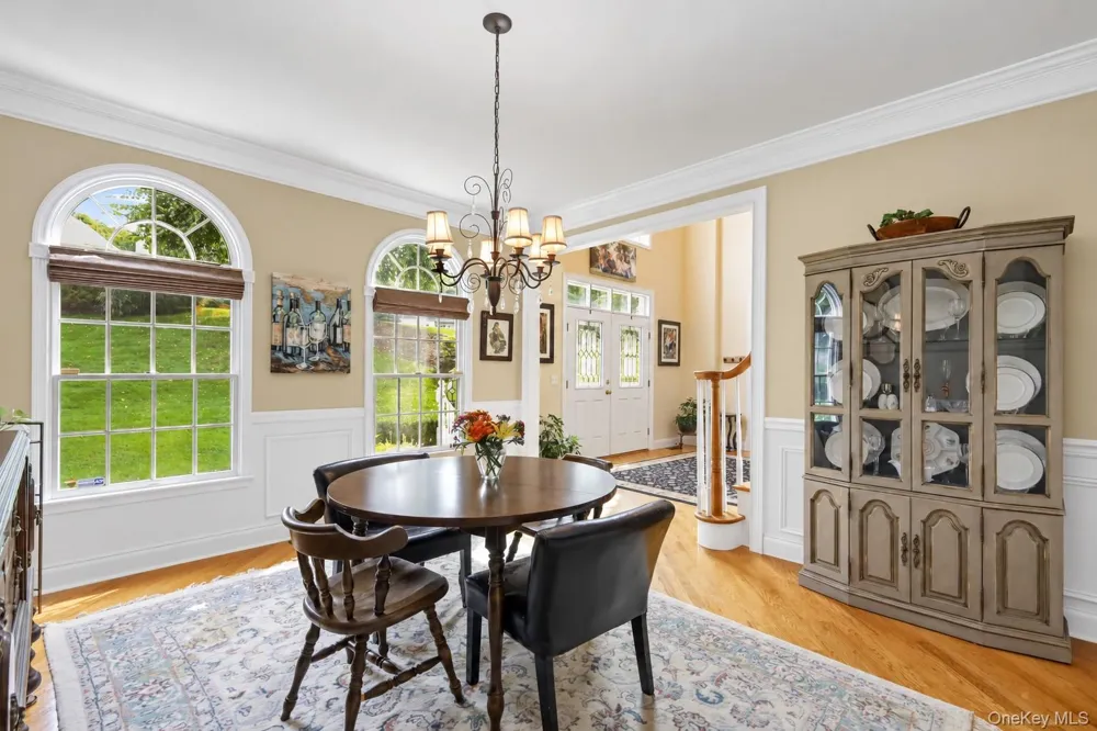 20 Parkview Circle Carmel, NY 10512