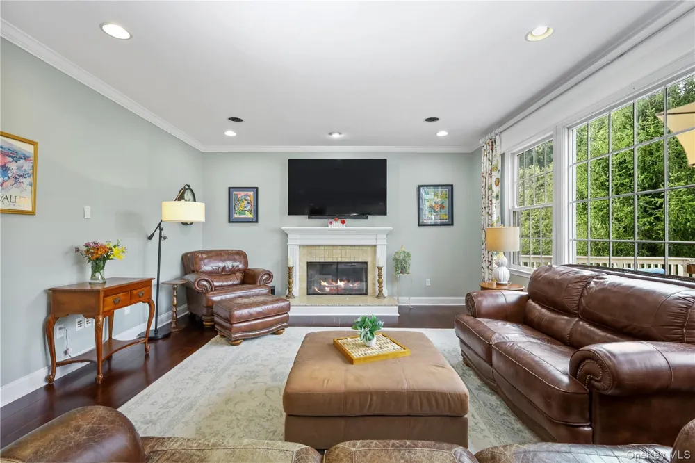 20 Parkview Circle Carmel, NY 10512