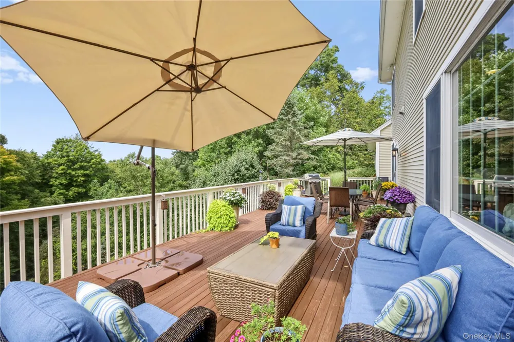 20 Parkview Circle Carmel, NY 10512