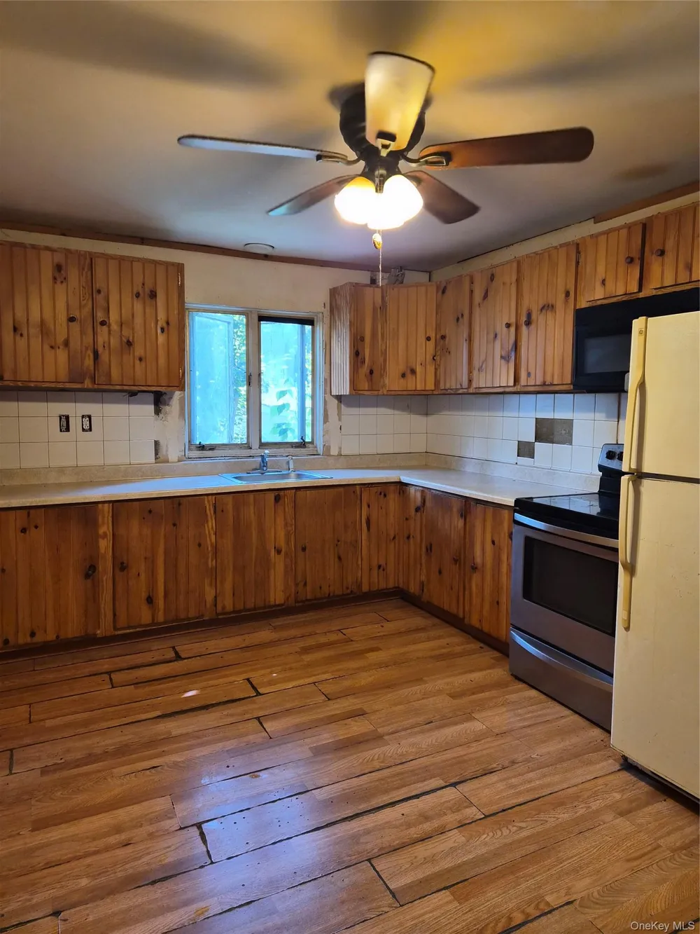 10 Cedar Street Staatsburg, NY 12580