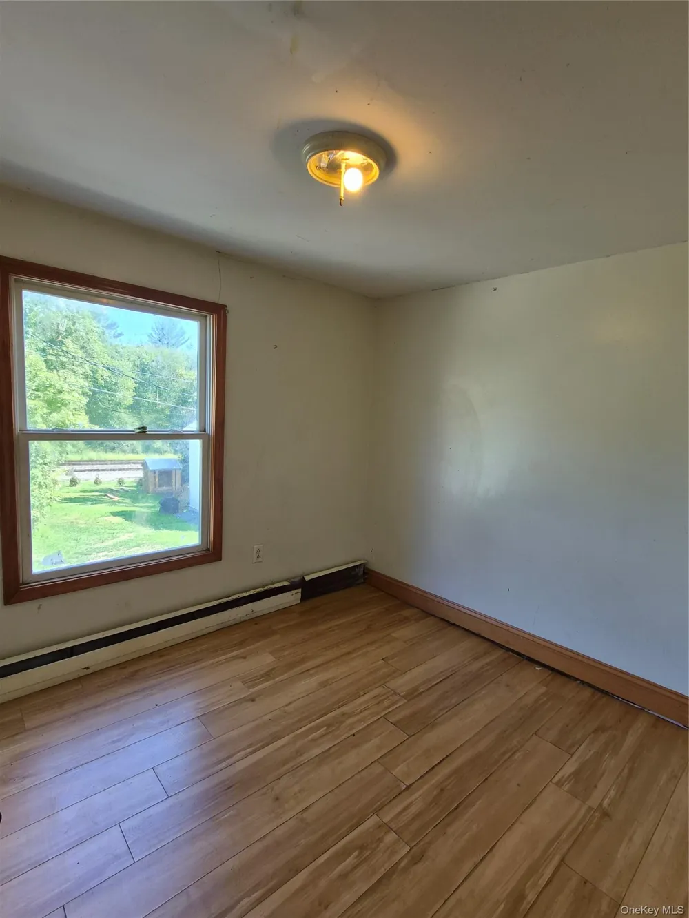 10 Cedar Street Staatsburg, NY 12580