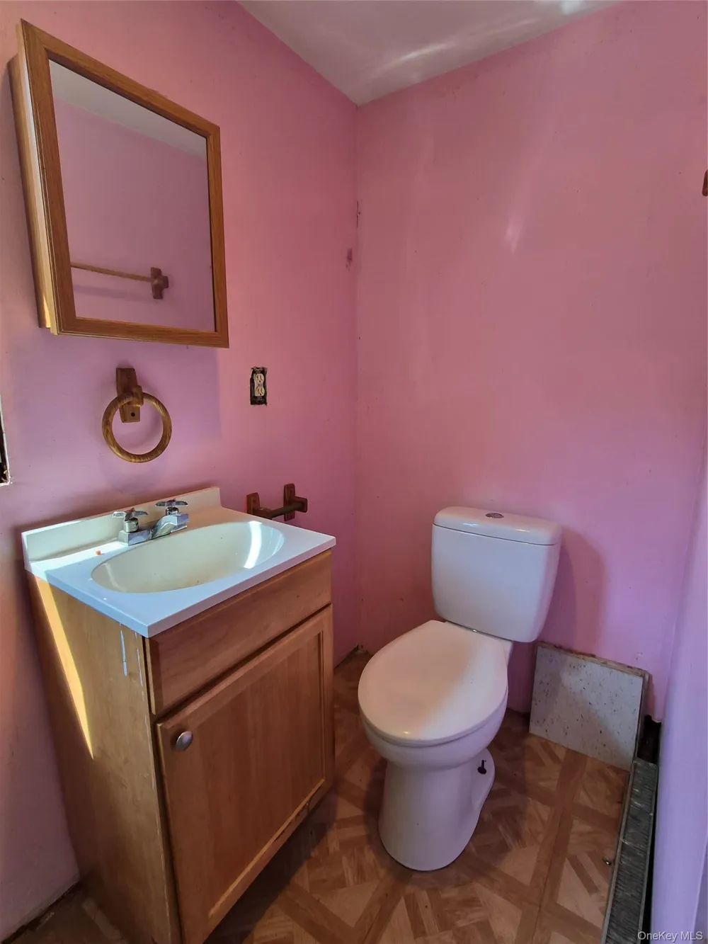 10 Cedar Street Staatsburg, NY 12580