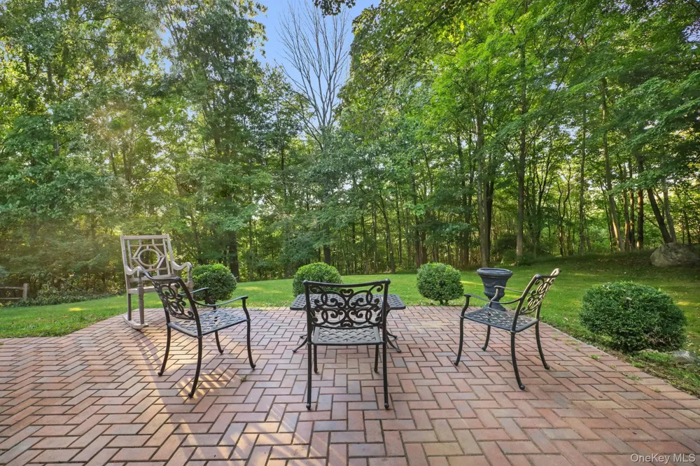 13 Hyatt Lane Somers, NY 10589