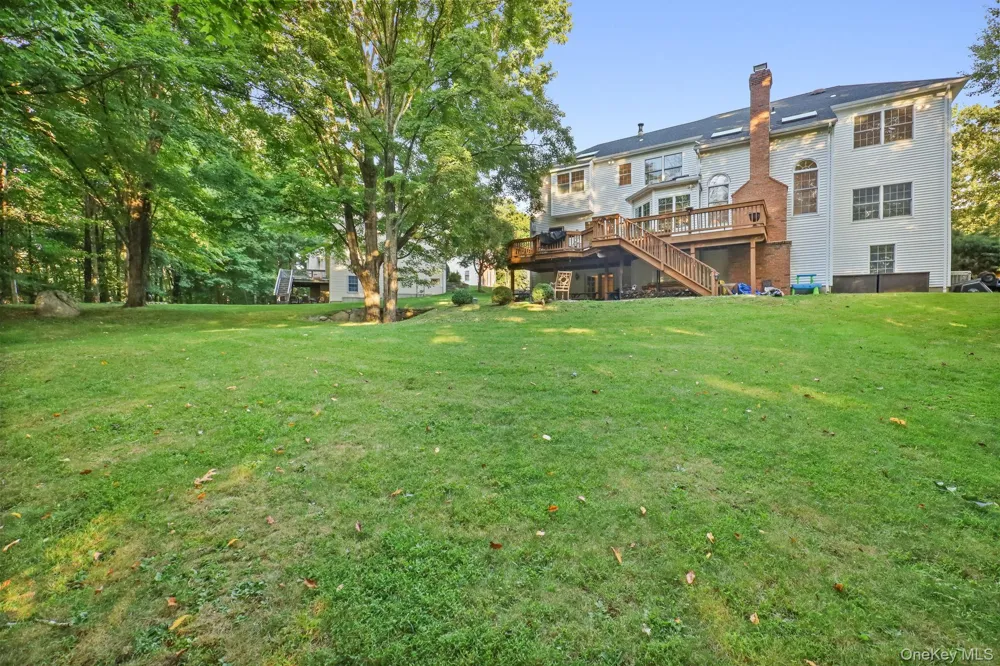 13 Hyatt Lane Somers, NY 10589