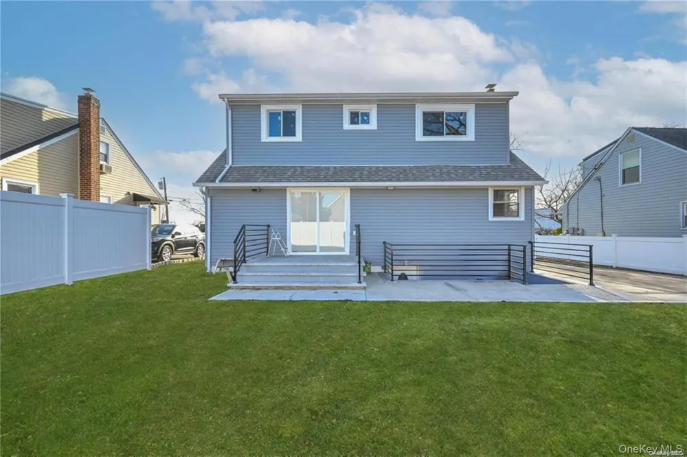 253 Meyer Avenue Valley Stream, NY 11580