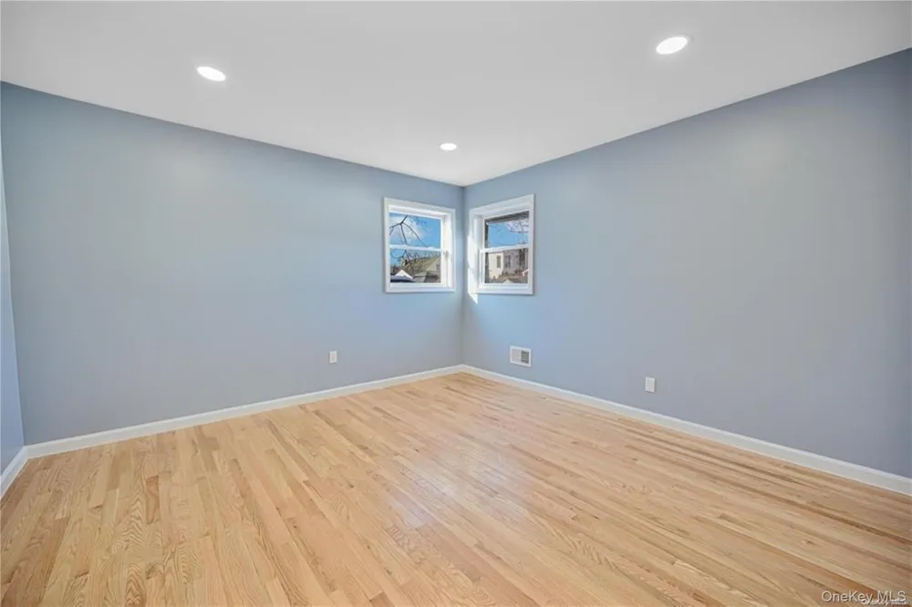 253 Meyer Avenue Valley Stream, NY 11580