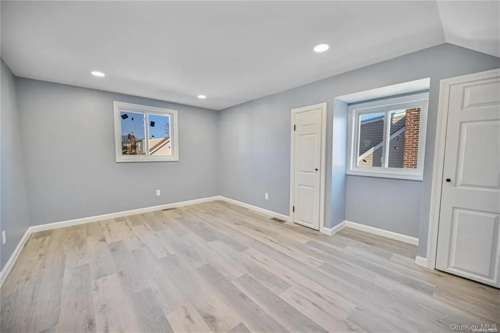 253 Meyer Avenue Valley Stream, NY 11580