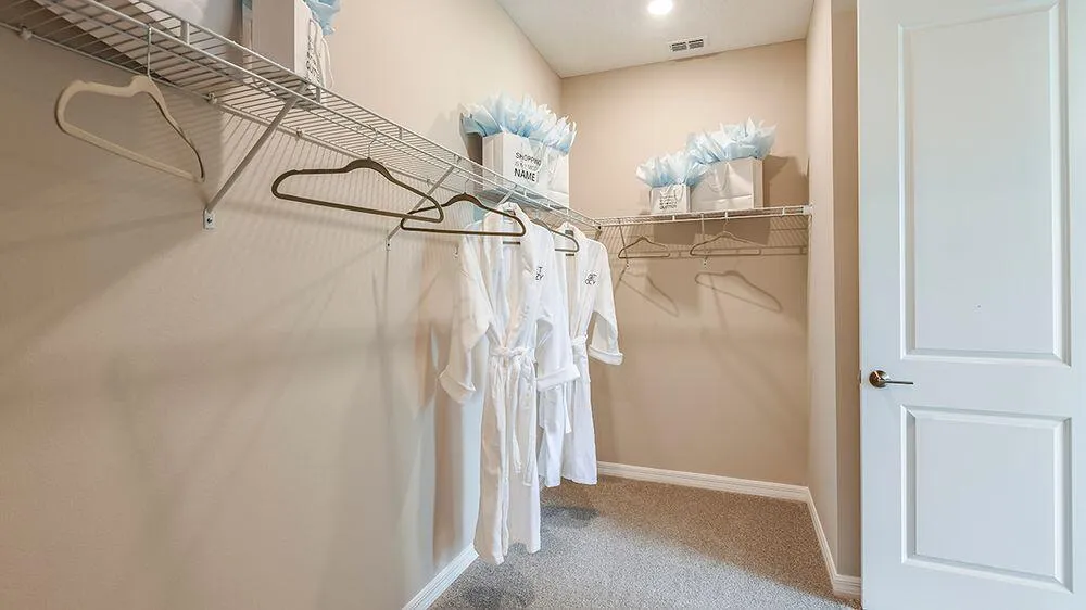 393 SE RANCH OAK CIRCLE Port St. Lucie, FL 34984