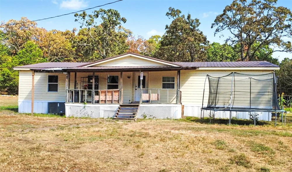 8683 436 ROAD Hulbert, OK 74441