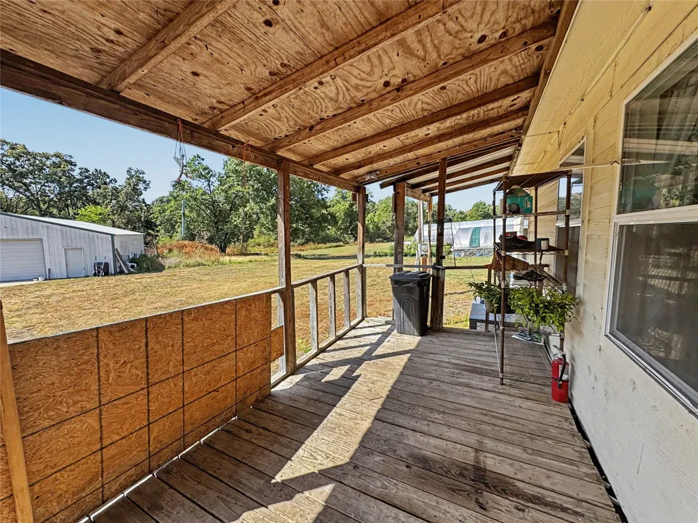 8683 436 ROAD Hulbert, OK 74441