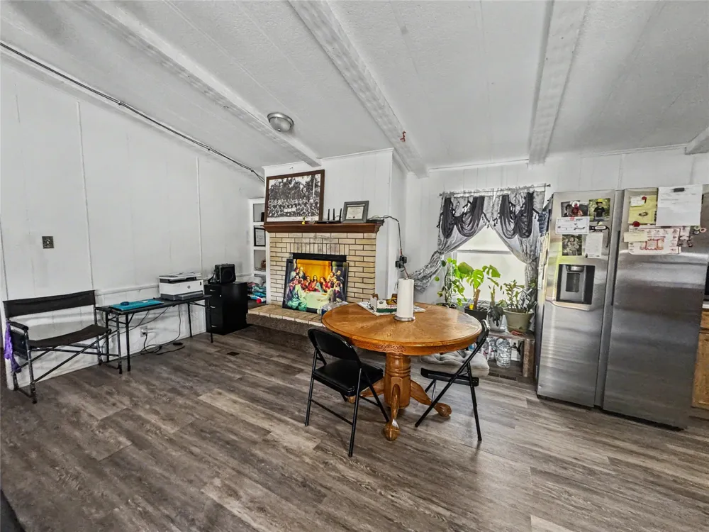 8683 436 ROAD Hulbert, OK 74441
