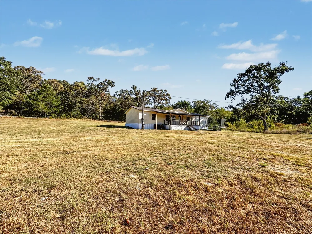 8683 436 ROAD Hulbert, OK 74441