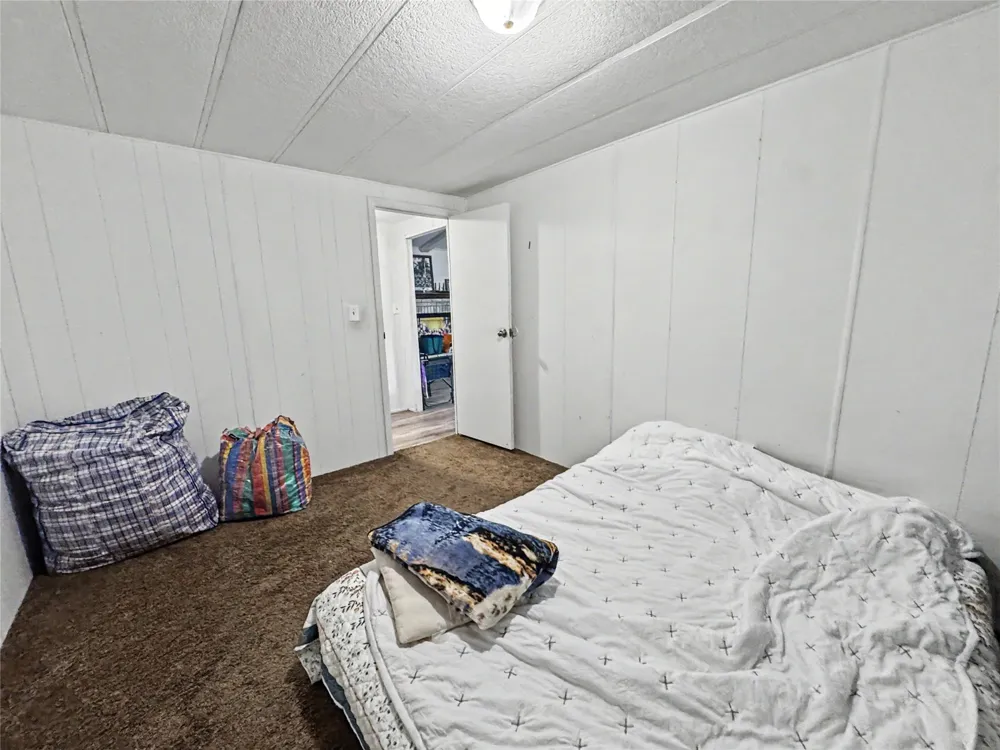 8683 436 ROAD Hulbert, OK 74441