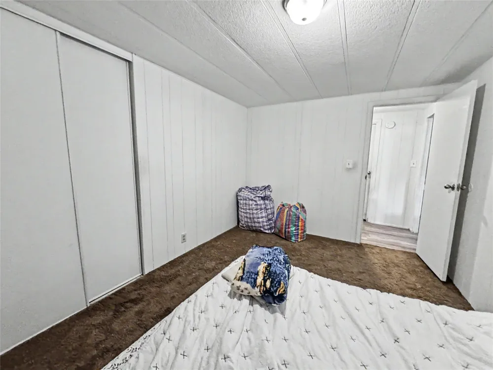 8683 436 ROAD Hulbert, OK 74441