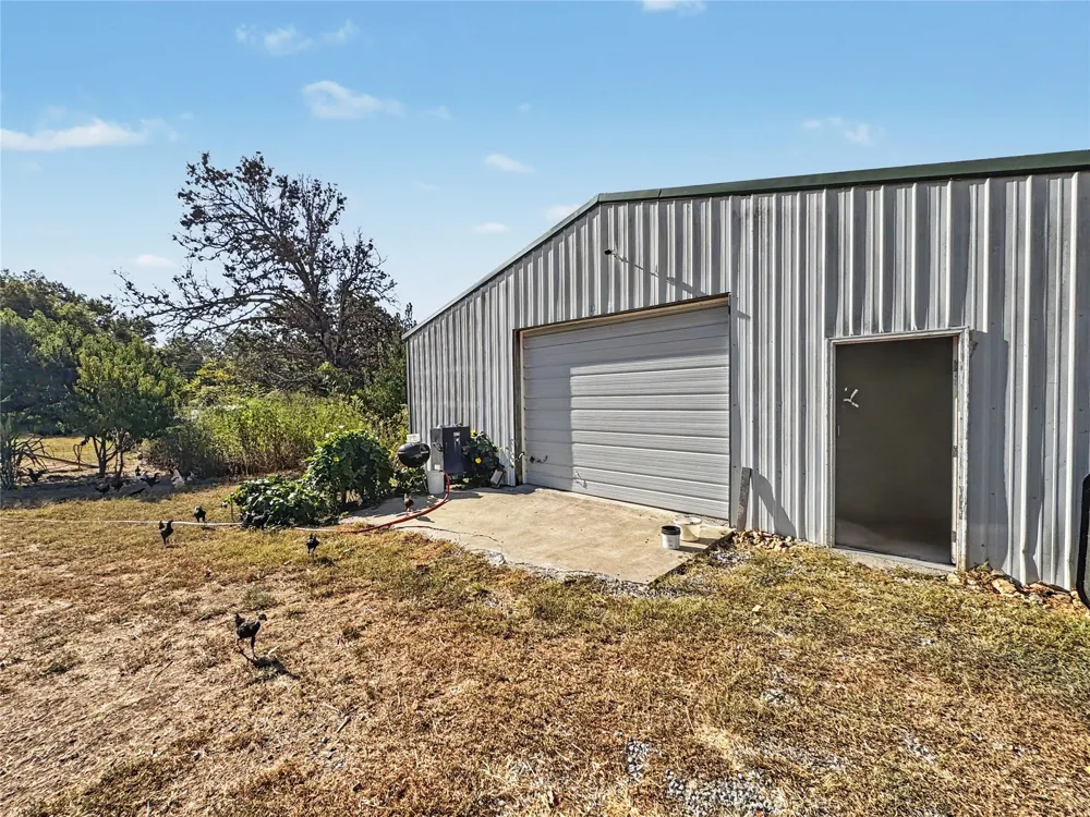 8683 436 ROAD Hulbert, OK 74441